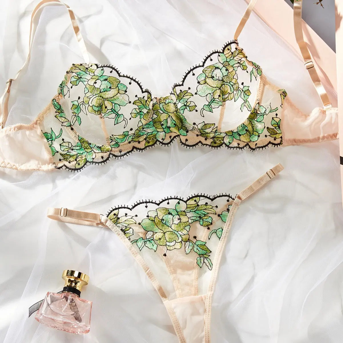 European and American 2025 new hot style mesh multi-color embroidery perspective temptation sexy lingerie suit for women Alice Thong