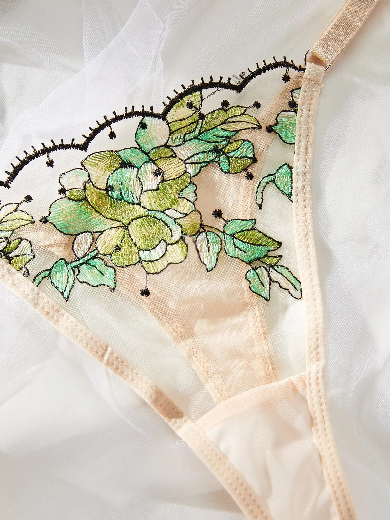 European and American 2025 new hot style mesh multi-color embroidery perspective temptation sexy lingerie suit for women Alice Thong