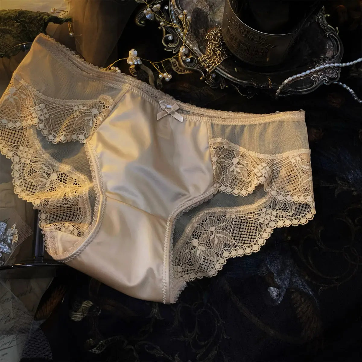 French Retro Satin Lace Panties Feminine Hollow Embroidery Transparent Mesh Mid-Waist Hip Package Alice Thong
