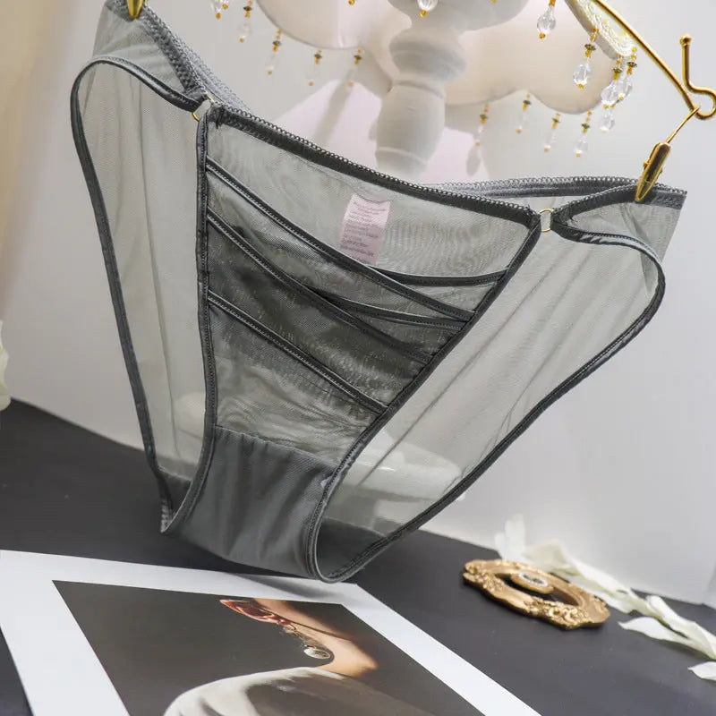 French sexy lace thong comfortable and breathable mesh cut-out high-quality girly triangle briefs Alice Thong