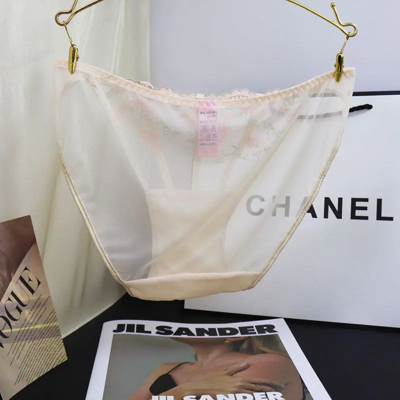 French vintage court sexy embroidered lace panties women's thin breathable pure desire see-through mid low rise briefs Alice Thong