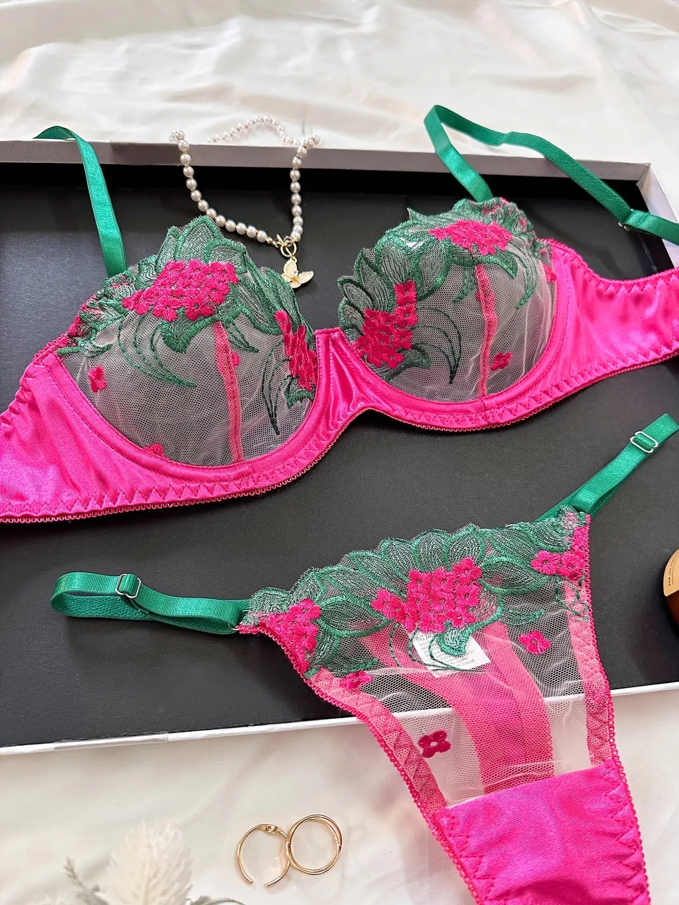 INS new Valentine's Day fun bra perspective temptation sexy lingerie set pure desire women Alice Thong
