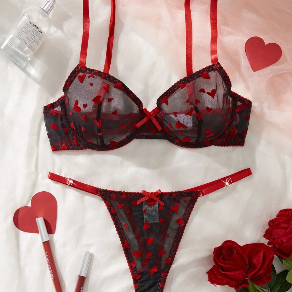 New European and American sexy lingerie black love mesh see-through pure temptation Valentine's Day sexy suit Alice Thong