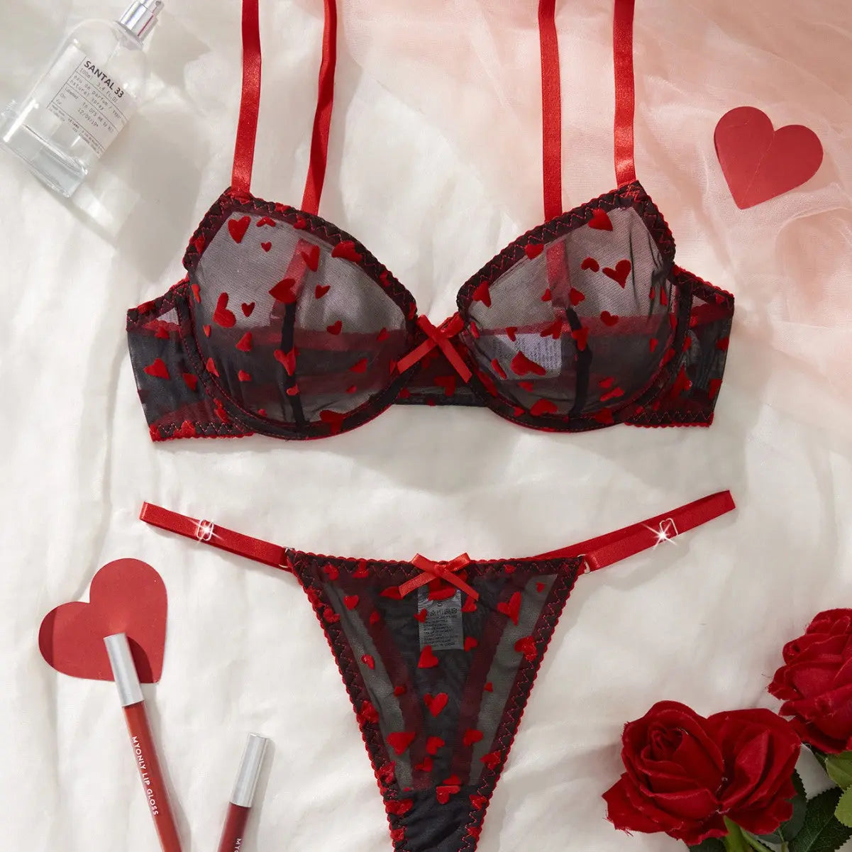 New European and American sexy lingerie black love mesh see-through pure temptation Valentine's Day sexy suit Alice Thong