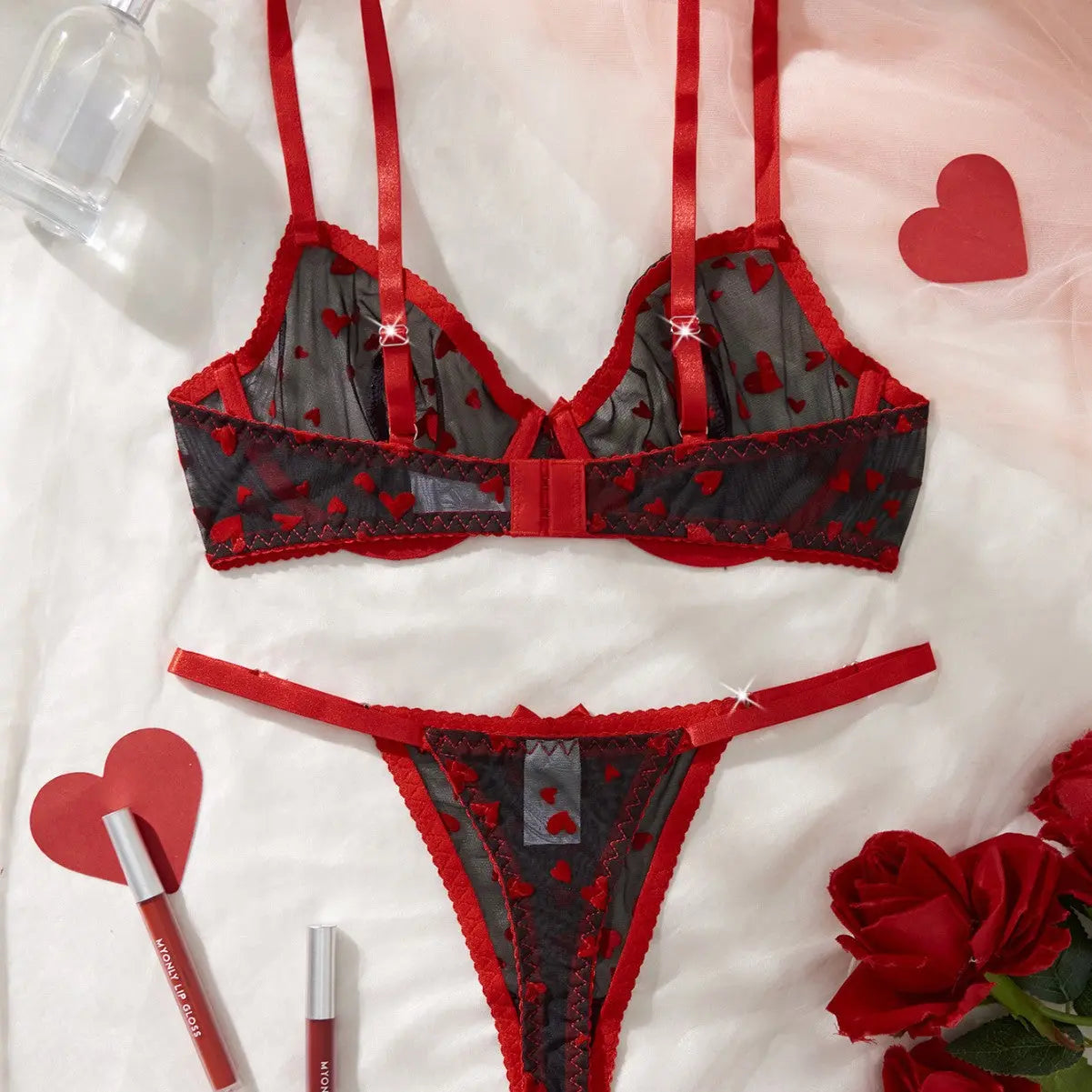 New European and American sexy lingerie black love mesh see-through pure temptation Valentine's Day sexy suit Alice Thong
