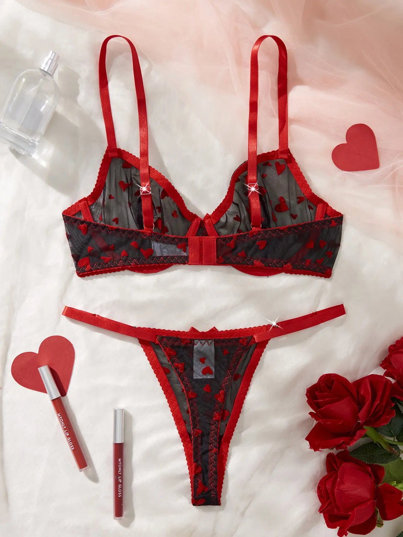 New European and American sexy lingerie black love mesh see-through pure temptation Valentine's Day sexy suit Alice Thong