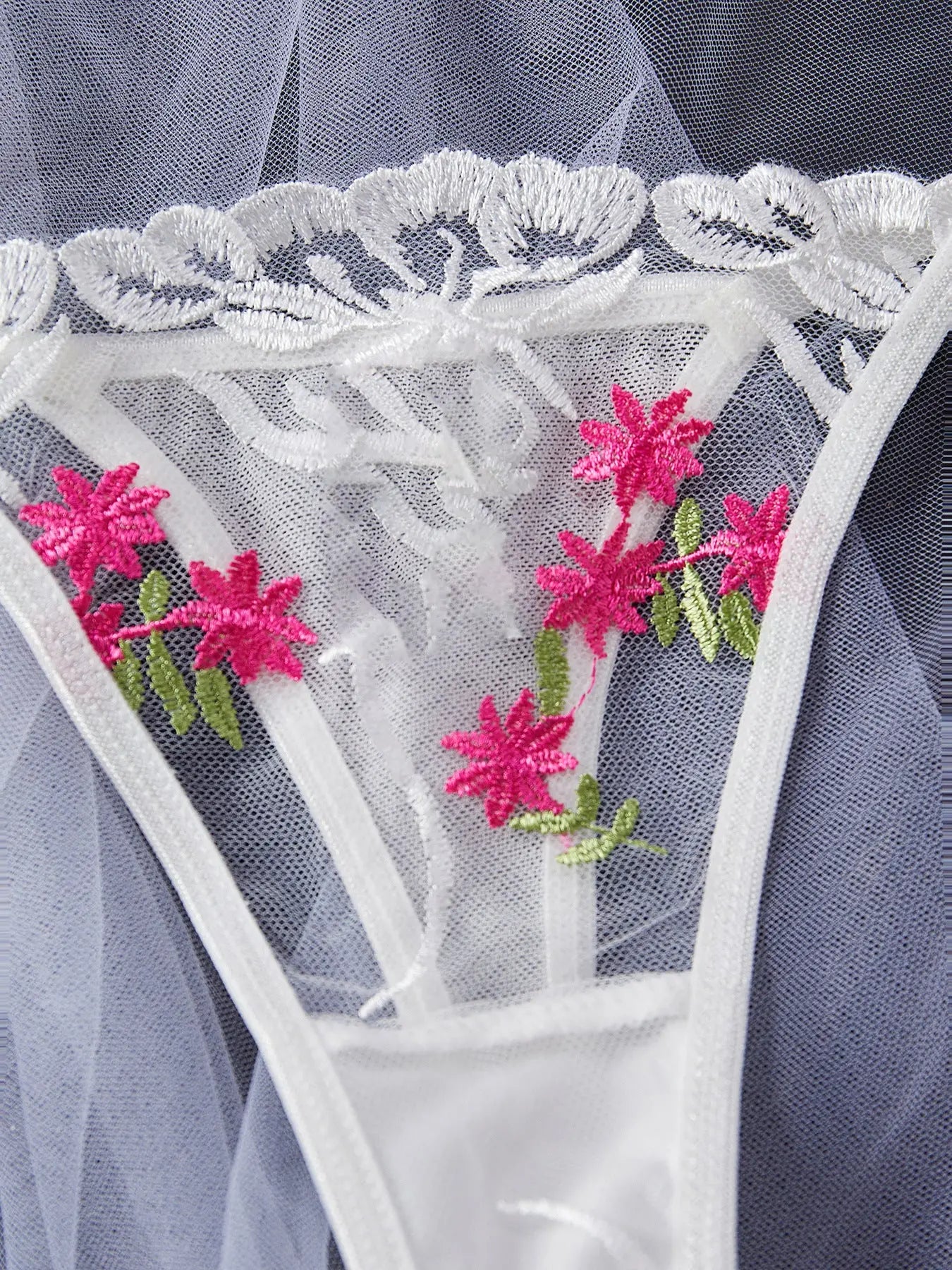 New European and American source sexy lingerie set pure desire series see-through gathered bra three-point panties mesh dress for women Alice Thong