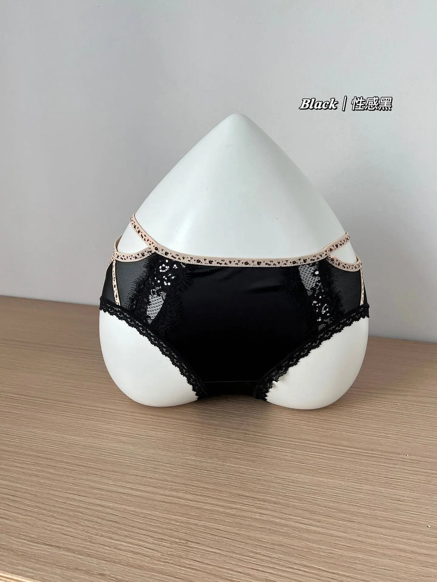 New Pure Desire Triangle Panties Seductive Mid-Waist Sheer Lace Thin-Woven Underwear for Women Alice Thong