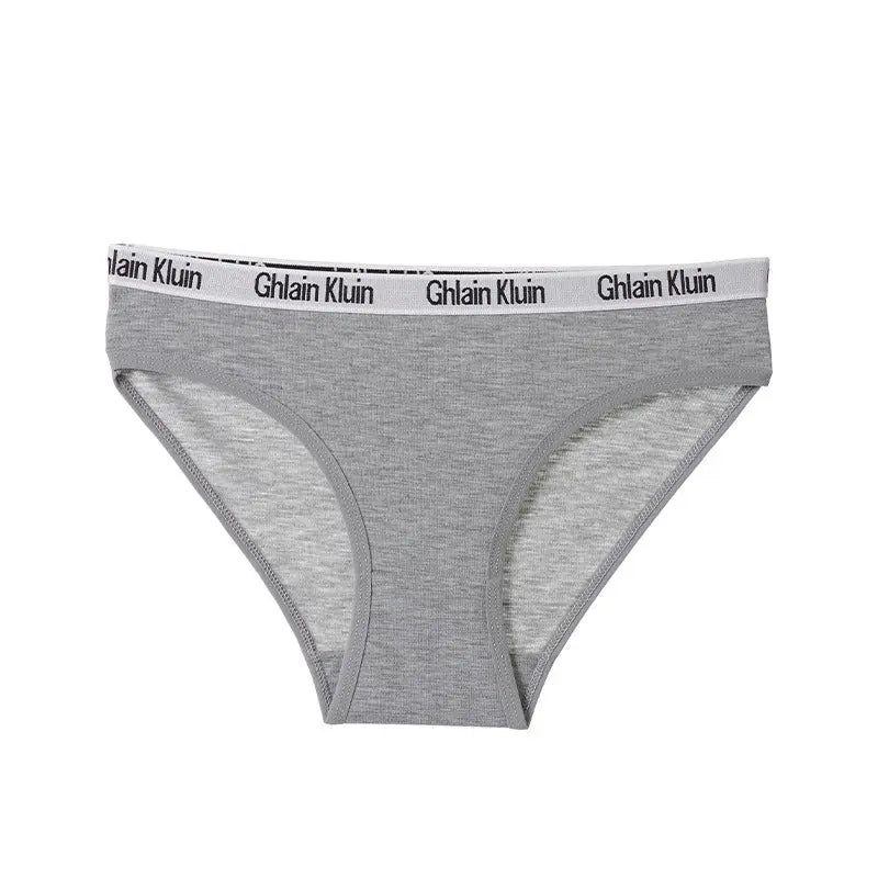 New pure cotton underwear women's, European and American English alphabet sports breathable women's underwear large size women's briefs Alice Thong