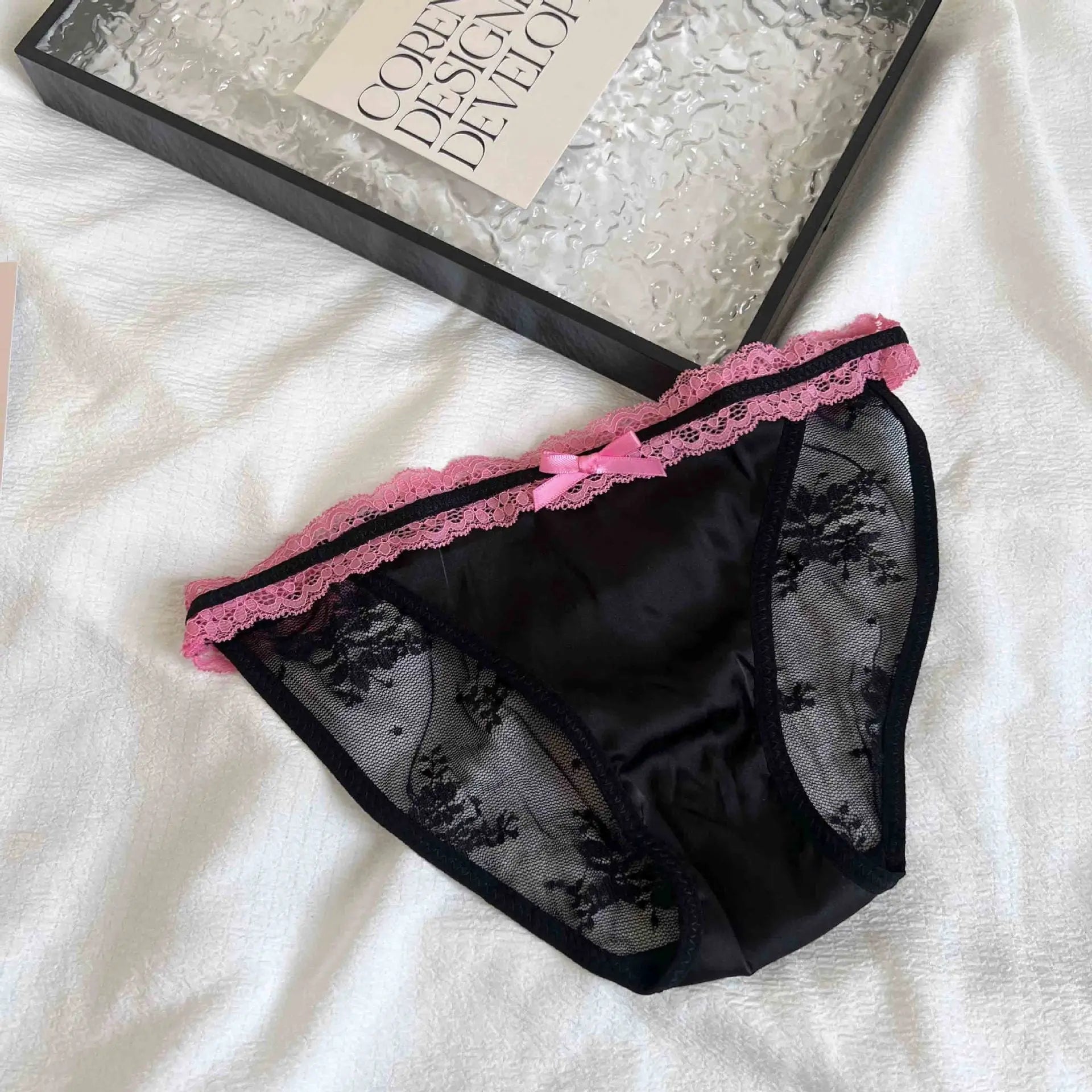 New style French hot girl satin low waist lace bow pure desire panties women's briefs pure cotton crotch temptation Black One Size 40kg-60kg