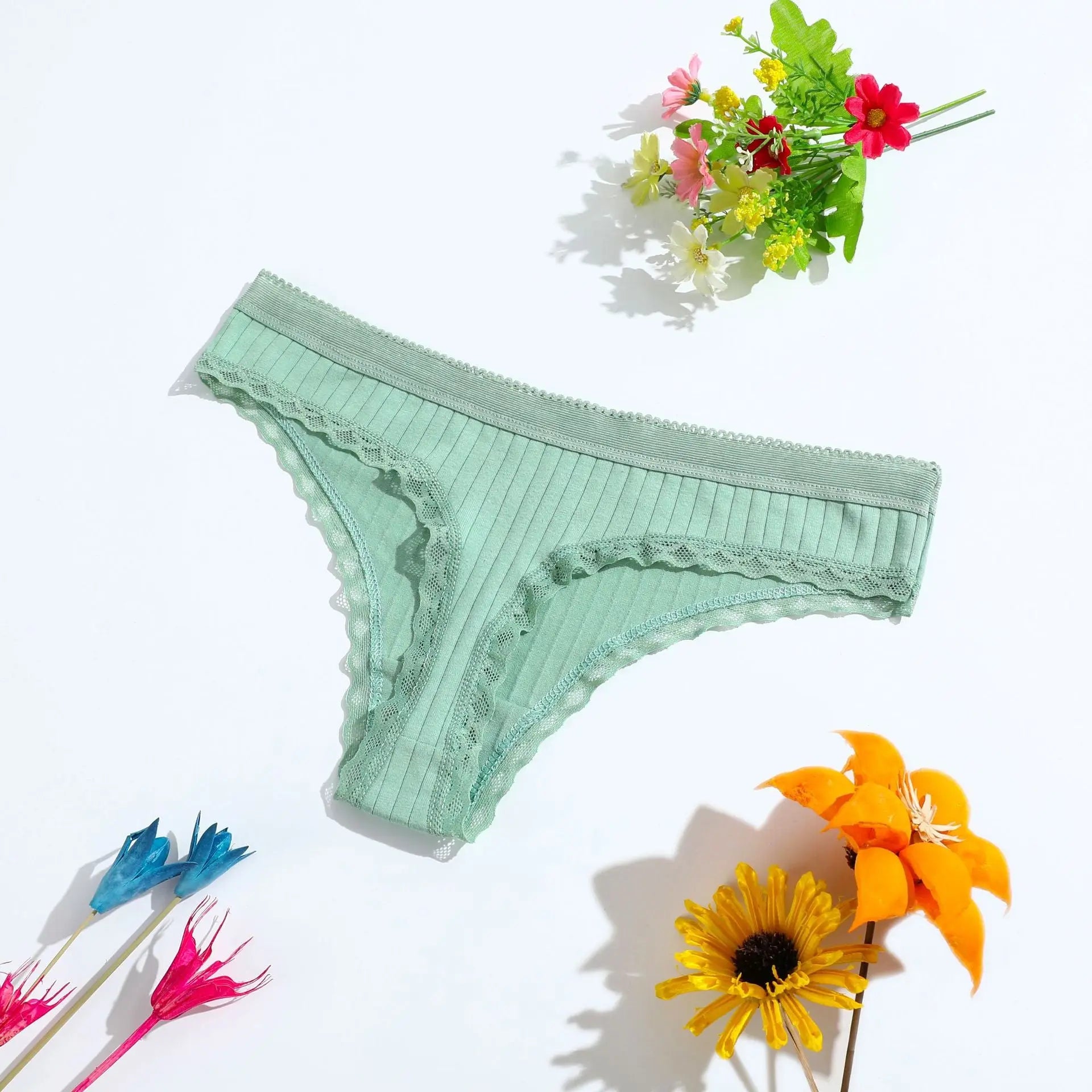 New European and American low-rise thong, girls' ironing beaded pure cotton underwear, lace lace women's T-shaped pants - Alice Thong