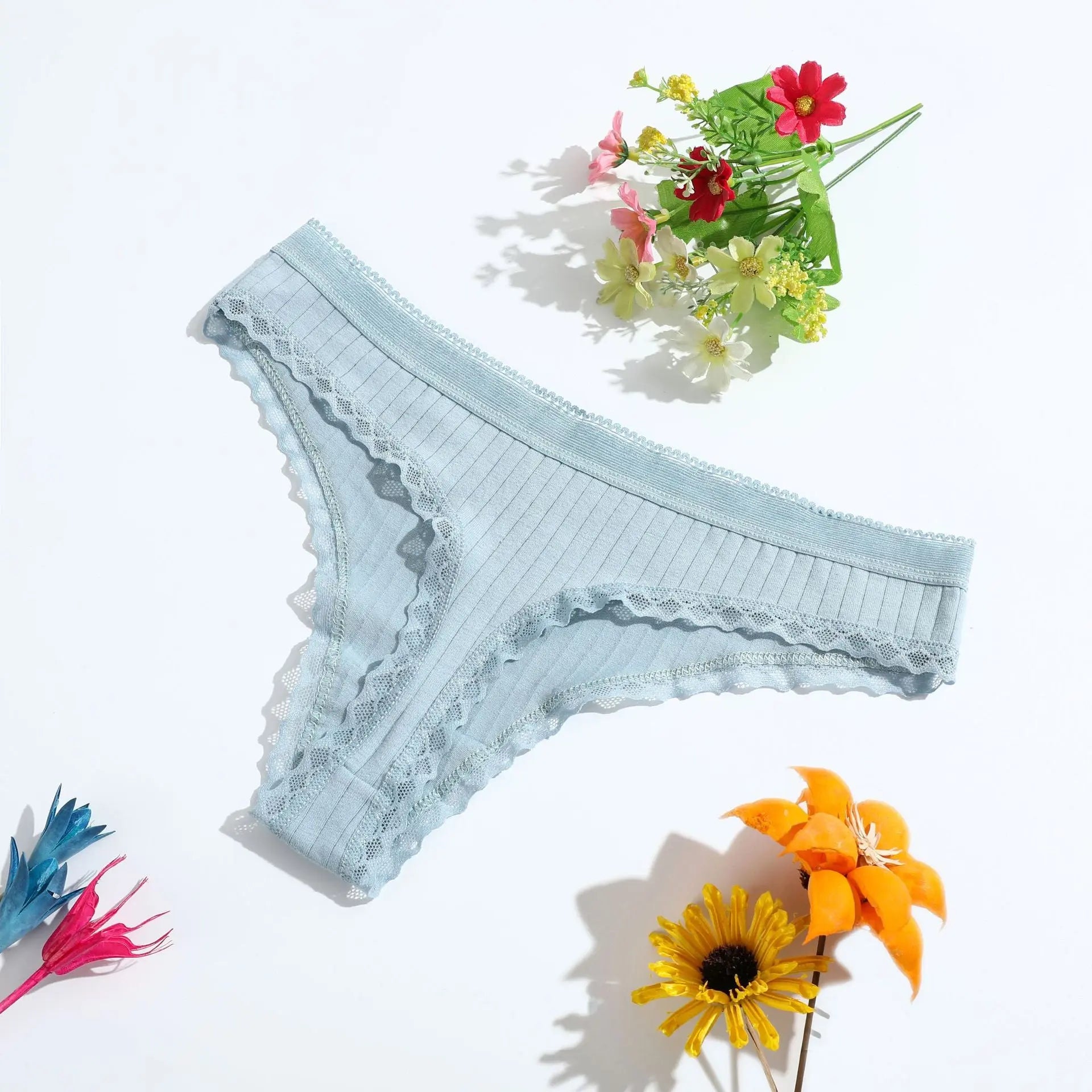 New European and American low-rise thong, girls' ironing beaded pure cotton underwear, lace lace women's T-shaped pants - Alice Thong