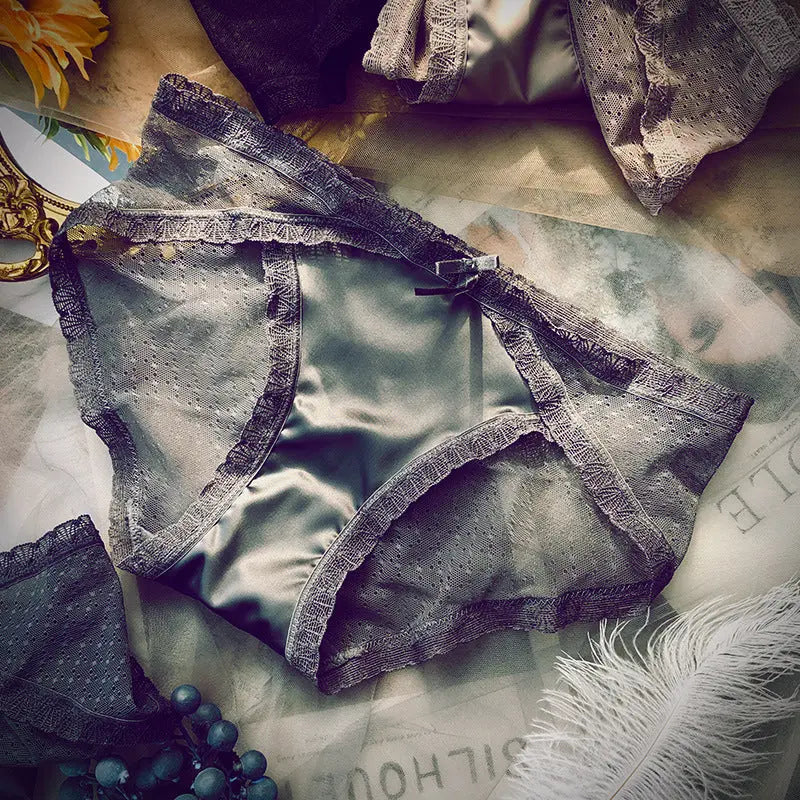 Sexy French lace panties for women transparent mesh light texture breathable pure cotton crotch mid-waist women's briefs Alice Thong