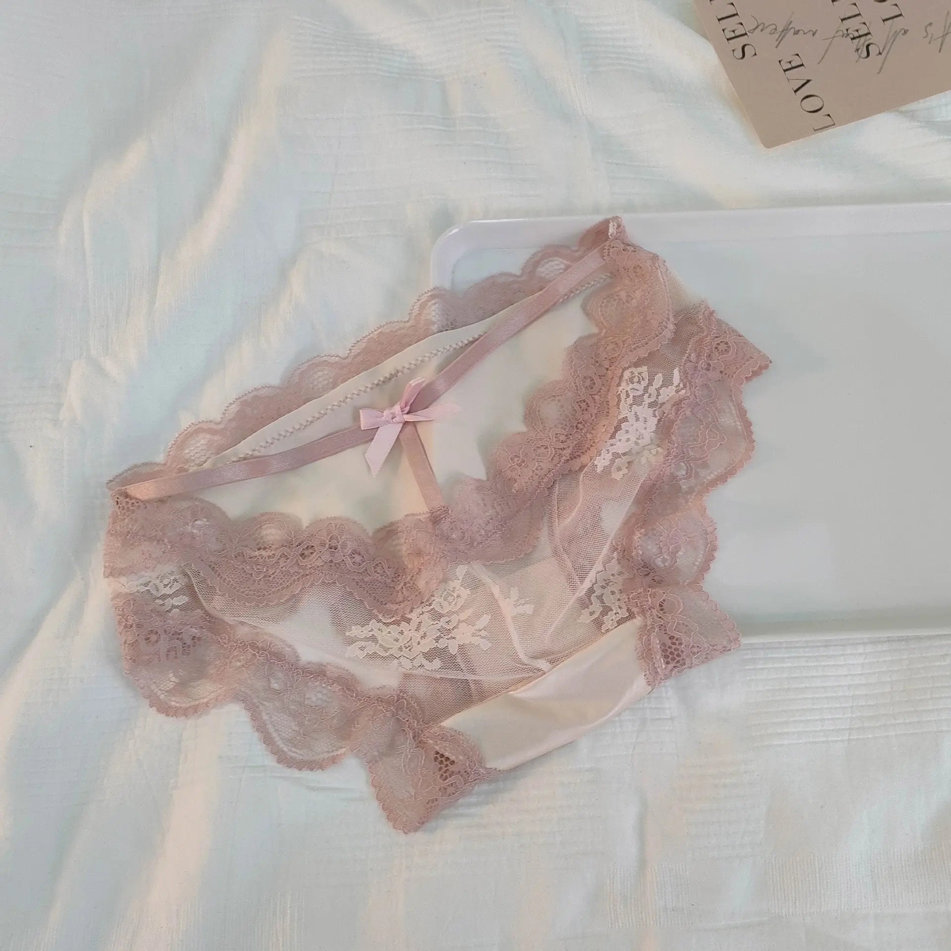Sexy lace satin panties for women with low waist, pure desire, hollow, large size, breathable, pure cotton crotch briefs Skin powder肤粉 肤粉