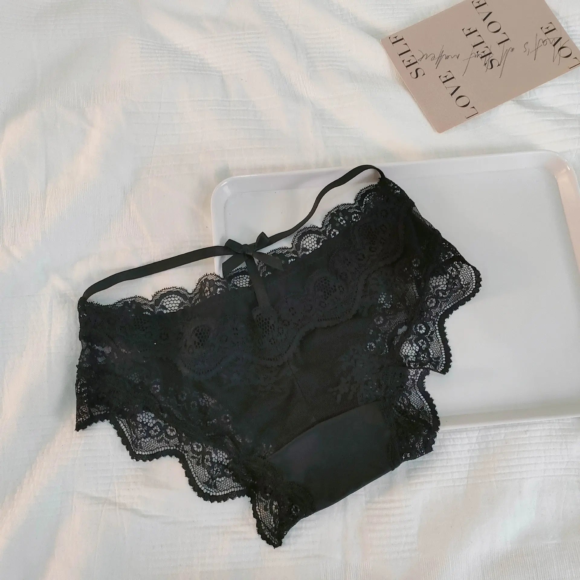 Sexy lace satin panties for women with low waist, pure desire, hollow, large size, breathable, pure cotton crotch briefs